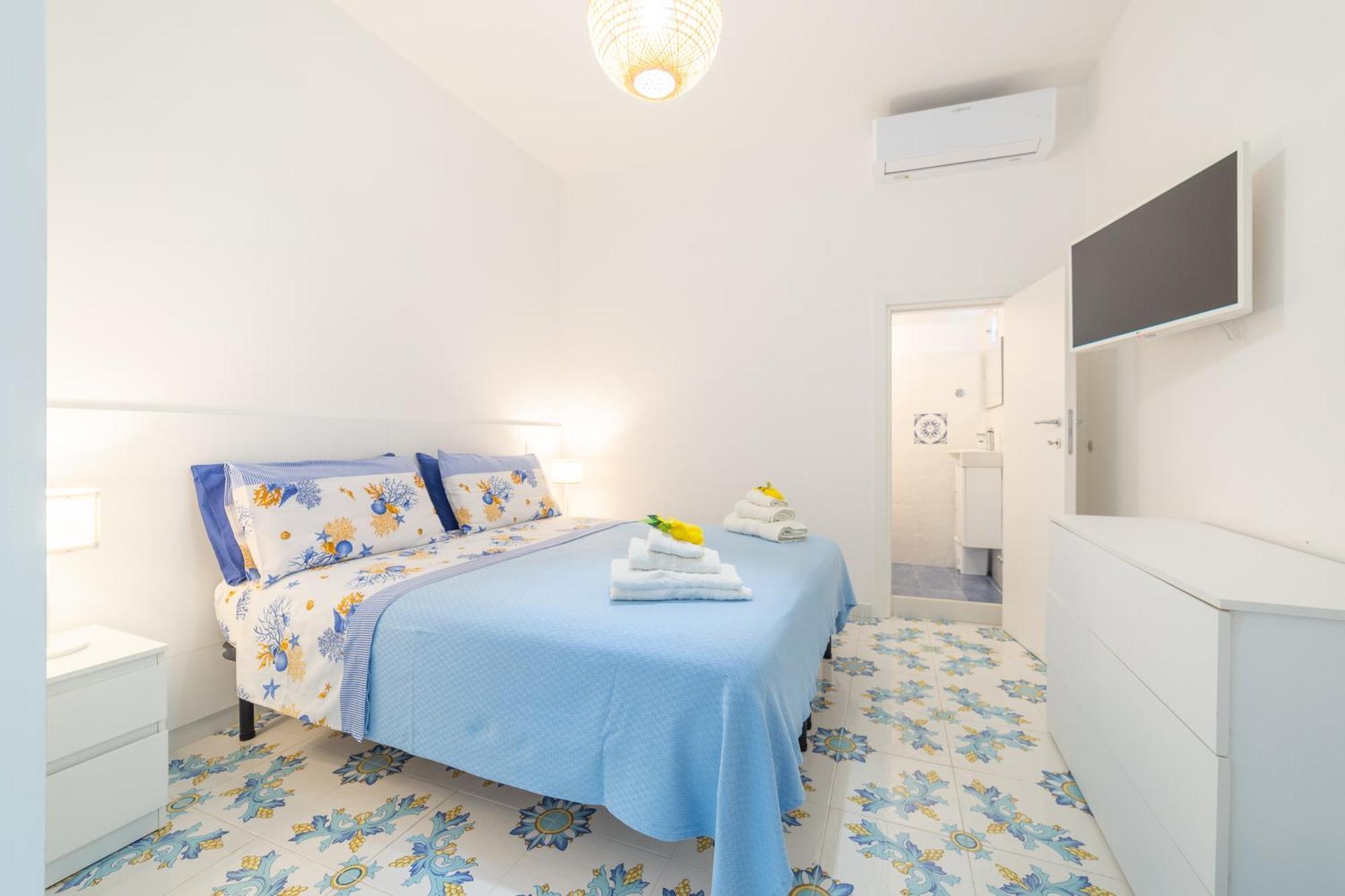 Maiori A Due Passi Dal Mare Apartment Exterior foto