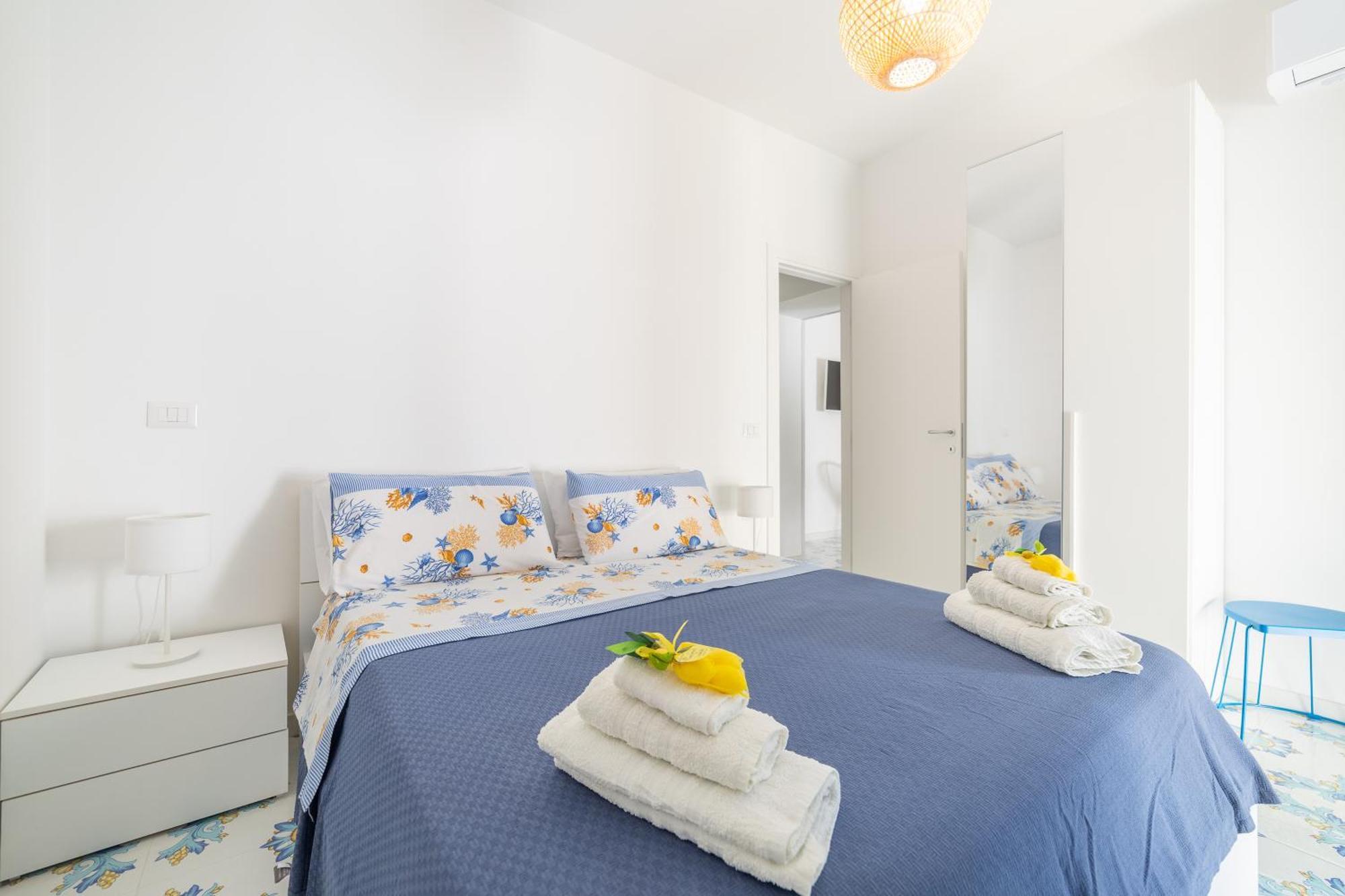 Maiori A Due Passi Dal Mare Apartment Exterior foto